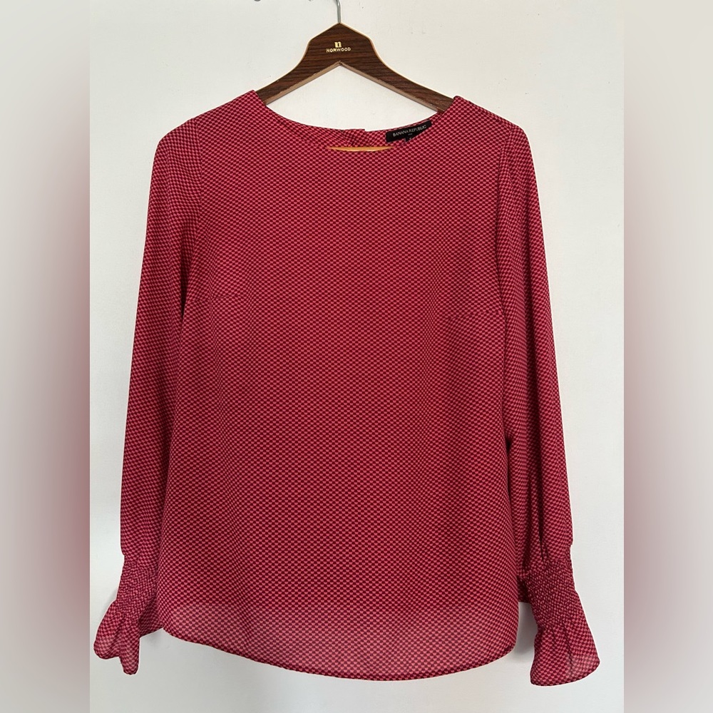 Banana Republic pink and burgundy blouse.  Size Small.